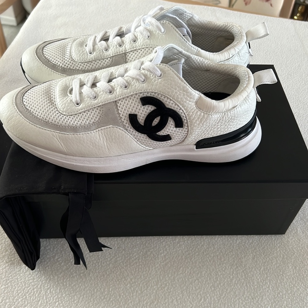 Chanel white Traimer black CC logo men sneakers